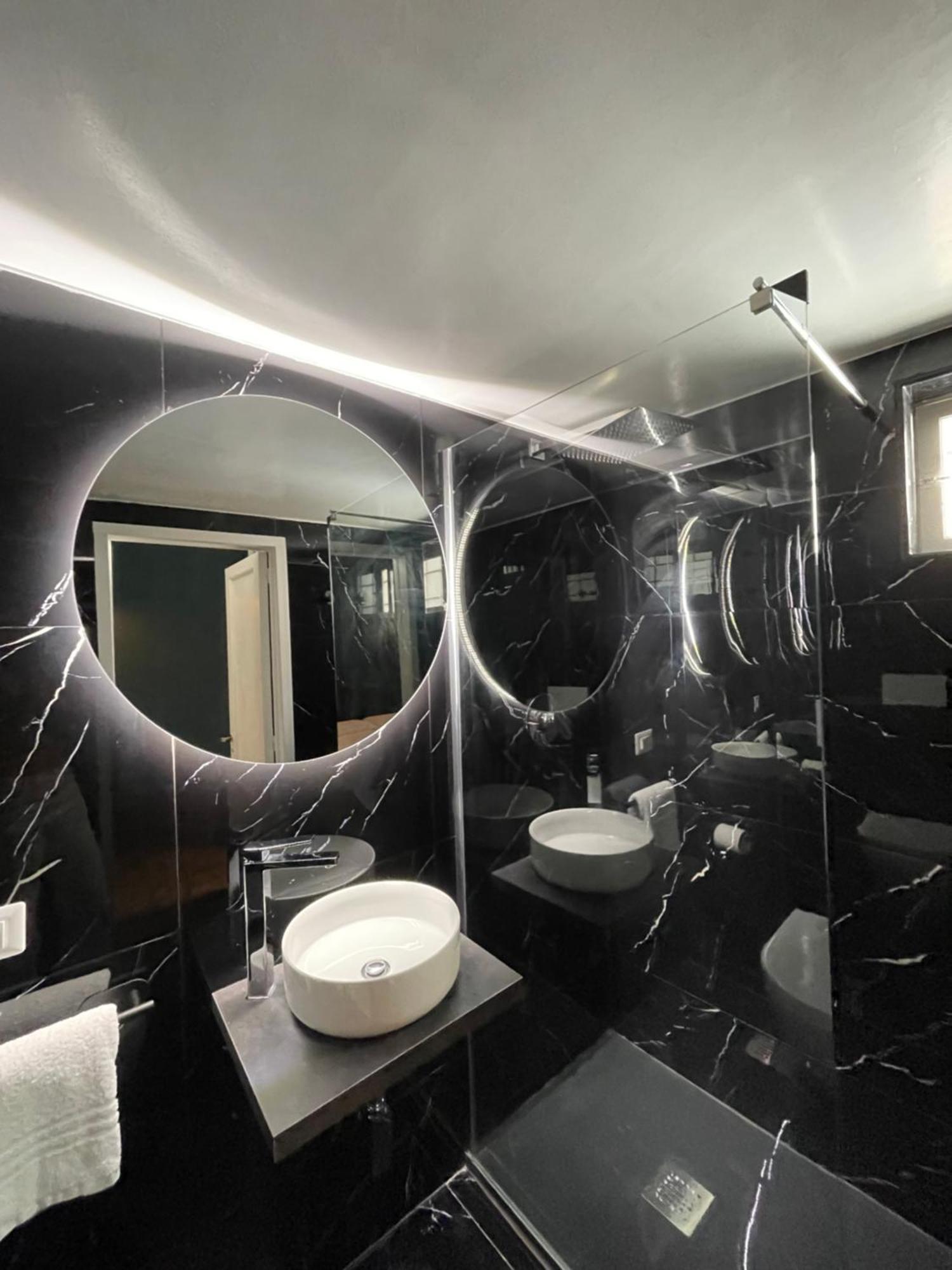Il Serafino Holiday Suites Bari Esterno foto